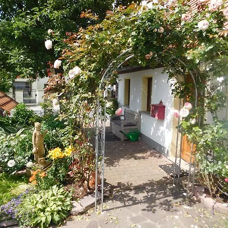 Gasthof Elbe Radstation *